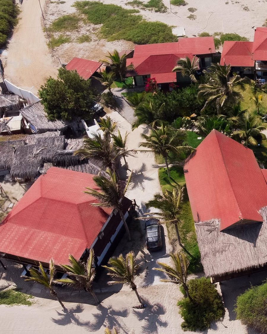 Vista aérea de Villa Sirena y la playa